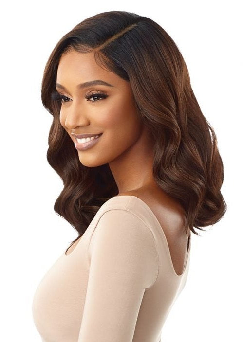 Outre Hermina Synthetic Wig